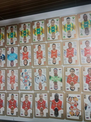 Dutch Eredivisie 2013 playing card style used, 240 cards