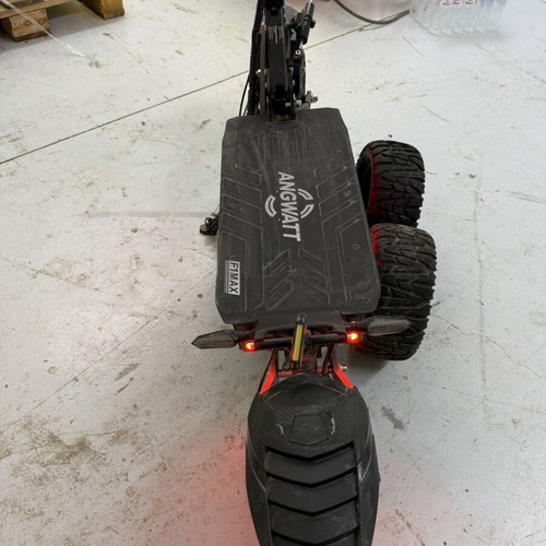 Angwatt F1 Max electric scooter like new, dual motor 10000W
