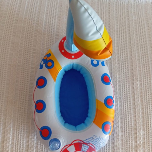 Inflatable children's boat 24 cm like new