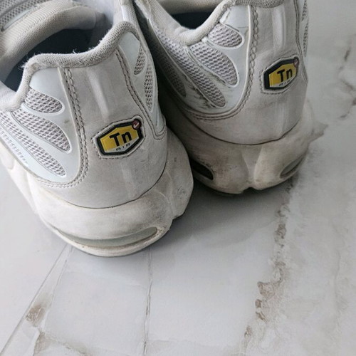 Nike TN (Air Max Plus) used white sport shoes size 44.5