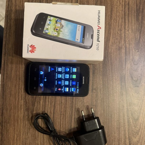 Huawei Ascend Y210 vintage mobile phone used with original box and manuals