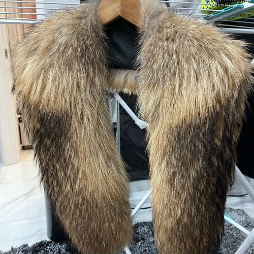 Fur women's raccoon collar new, brown, length 120 cm