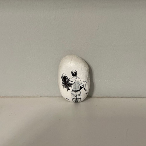 Hand-painted Paperweight stone new, 9x6 cm