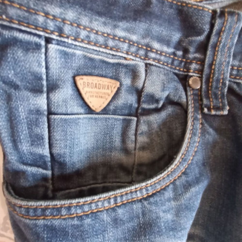 Broadway men's jeans W33 L32 blue 100% cotton like new