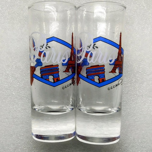 Vintage/Retro Paris souvenir glass shooter set of 2 in like new condition