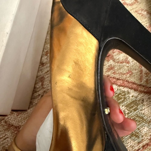 Schutz high heels genuine leather black with gold details new, size 36