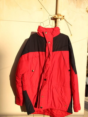 Winter jacket red-black like new, size XL