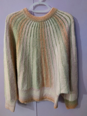 Molly Bracken sweater new, multicolor, size M
