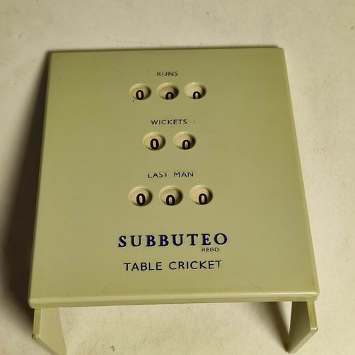 Subbuteo table cricket score counter like new from 1975