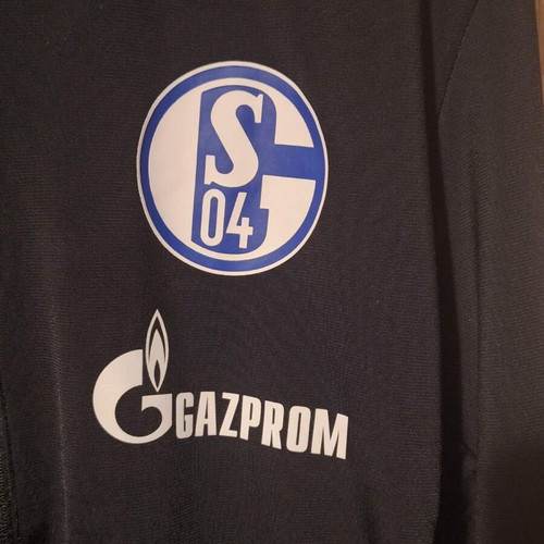 FC Schalke 04 Umbro sports jacket like new, size M