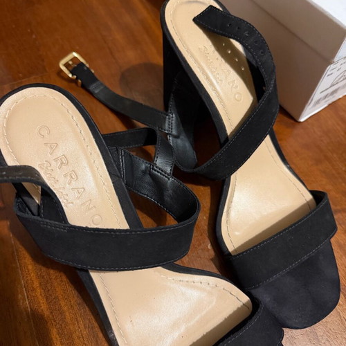 Carrano sandals used, size 40, black