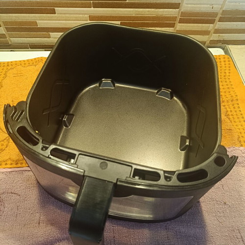 Rohnson R-2858 Air Fryer Basket used