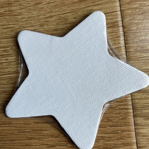Mini star-shaped canvases with magnets, set of 4