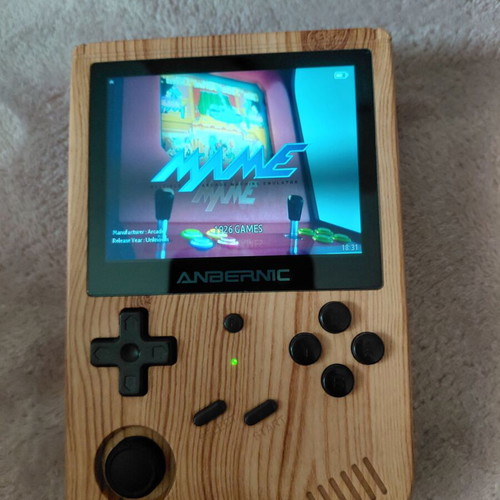 Multi Emulator Console like new with 4GB - 320GB storage