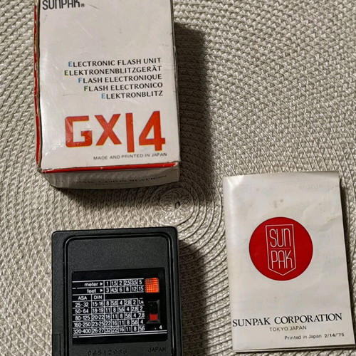 Sunpak GXI4 camera flash like new