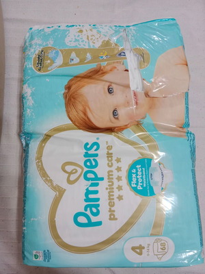Pampers Premium Care No 4 pack of 68 like new
