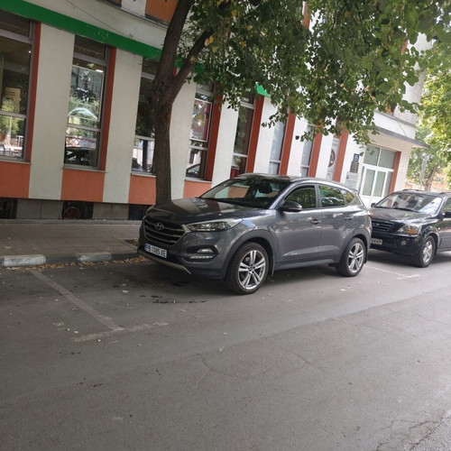 Hyundai Tucson diesel 1.7 SUV used, manual transmission, 2017