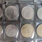 104 συλλεκτικά νομίσματα από Ελλάδα και άλλες χώρες.