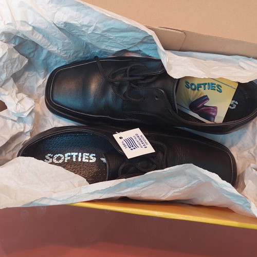 Softies shoes size 41, black moccasins
