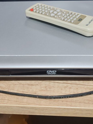 Bluesky DV-855 DVD player for repair or spare parts