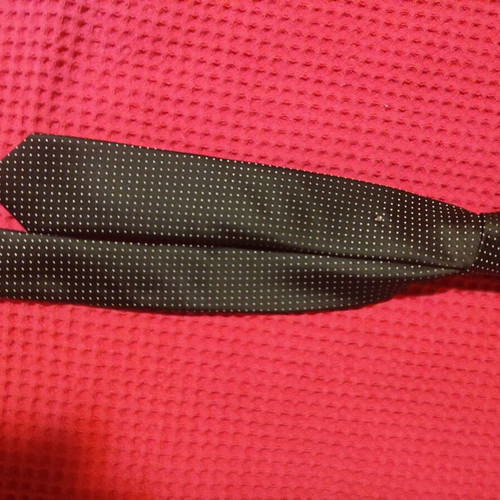 Tie unisex with 2 small diamonds like new, black and gray
