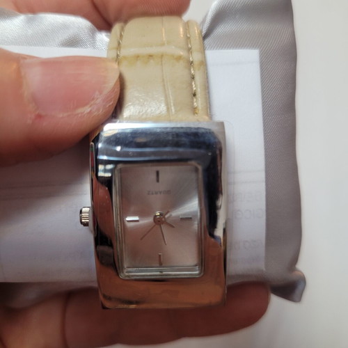 Quartz wristwatch, beige, new