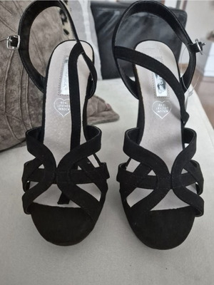 Black high-heeled sandals size 38, 13cm heel