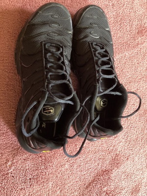 Nike Tn παπούτσια νούμερο 47 σαν καινούργιο, μαύρα