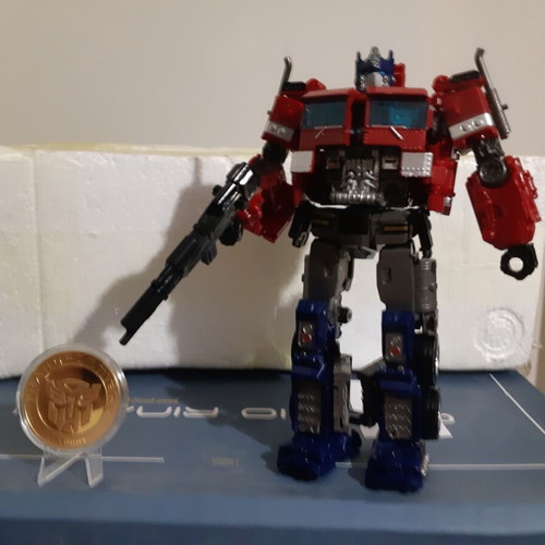 Transformers Optimus Prime figure 18cm new with collectible coin