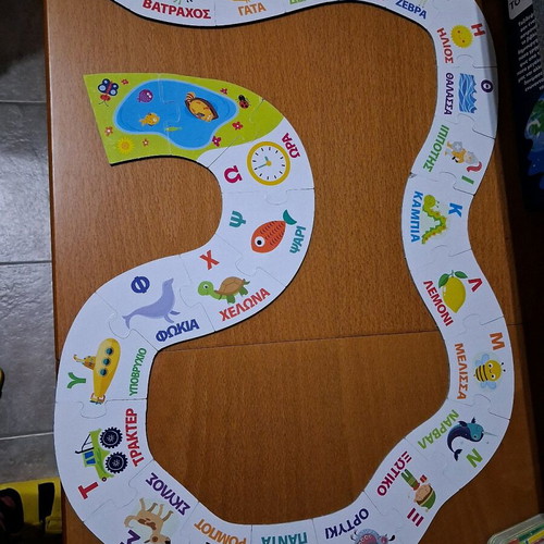 Board games for preschool and early school age like new, set of 4