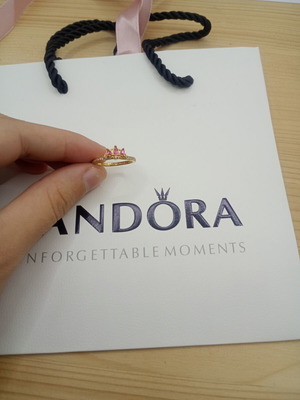 Pandora ring size 56, gold color