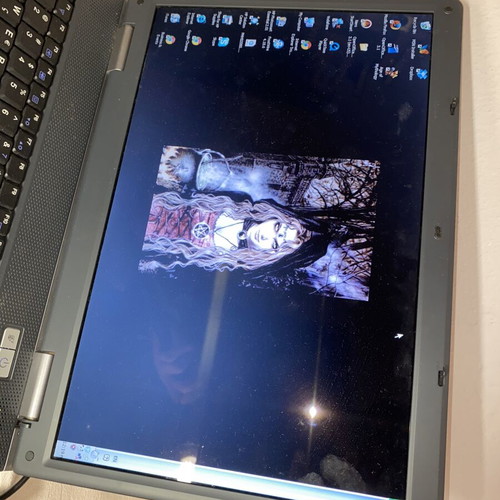 Laptop Innovator model 8258D used without charger
