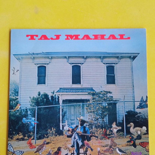 Taj Mahal LP like new, Made in UK (ED 166)