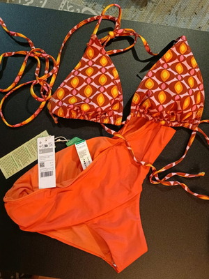Μαγιό τοπ Zara No L και bottom Benetton No M ολοκαίνουργια