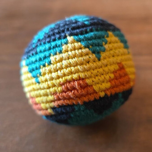Juggling balls like new, set of 3 with Jamaika colors