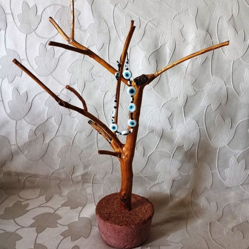 Handmade bracelet with eye beads and adjustable clasp, new