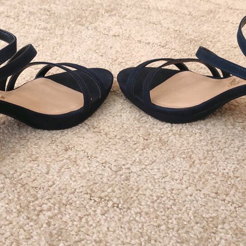 Offer €8! Blue sandal with platform