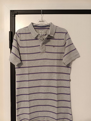Hilfiger Denim Tommy Hilfiger men's polo shirt, grey with blue and red stripes, large