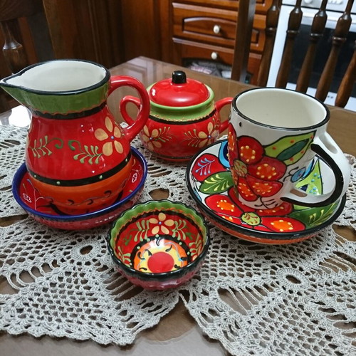 Ceramic serving set handmade, like new, Spanish style