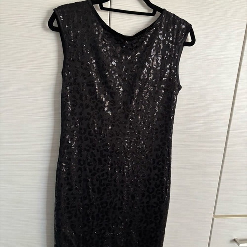 Black Desiree dress size Medium like new