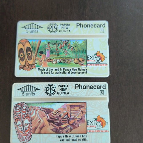 Phone cards used, Papua New Guinea, set of 2
