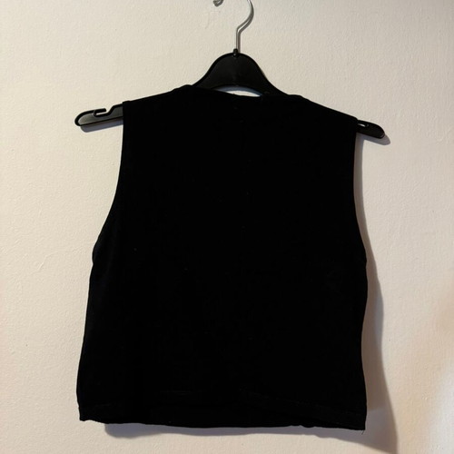 Crop top used black, size M from Stradivarius