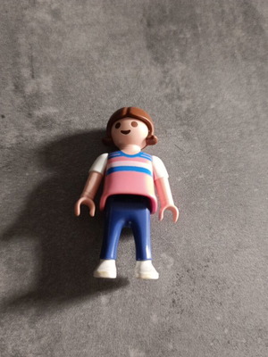 Playmobil girl figure