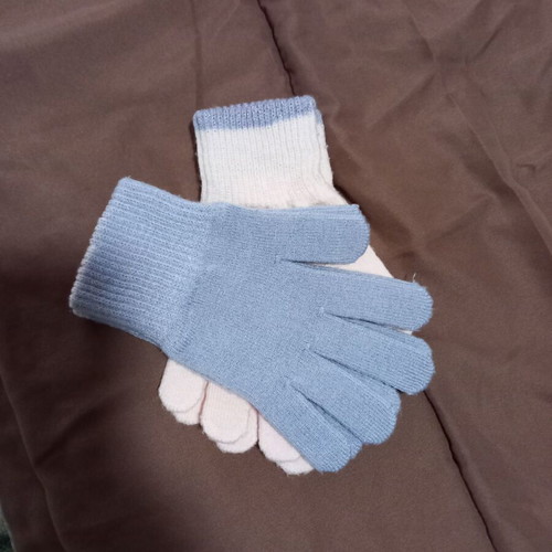 Children's gloves like new, two pairs, warm
