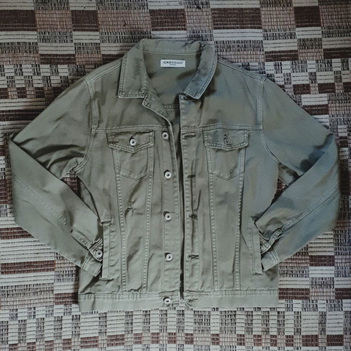 Jean jacket khaki like new, size XL