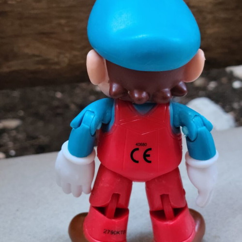 Ice Mario action figure used, Jakks Pacific, Super Mario
