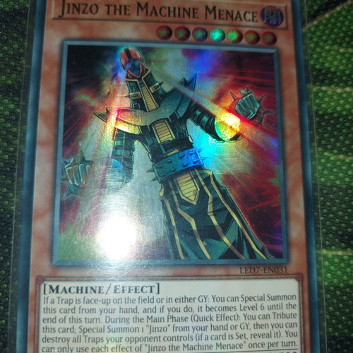 Jinzo The Machine Menace card in excellent condition