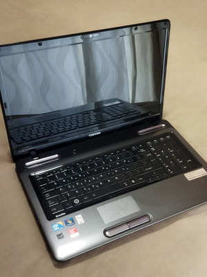 Toshiba Satellite L675-122 μεταχειρισμένο για επισκευή ή ανταλλακτικά