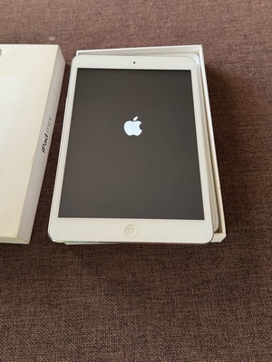 iPad Mini MD531HBA 16GB μεταχειρισμένο, άριστη κατάσταση με κουτί