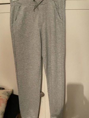 Orchestra sweatpants for boy 12 years like new, light gray